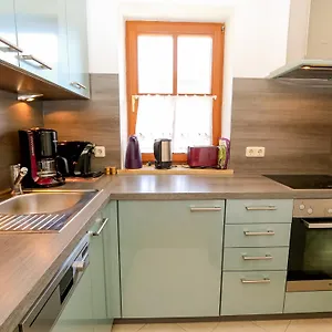  Apartment Gloria